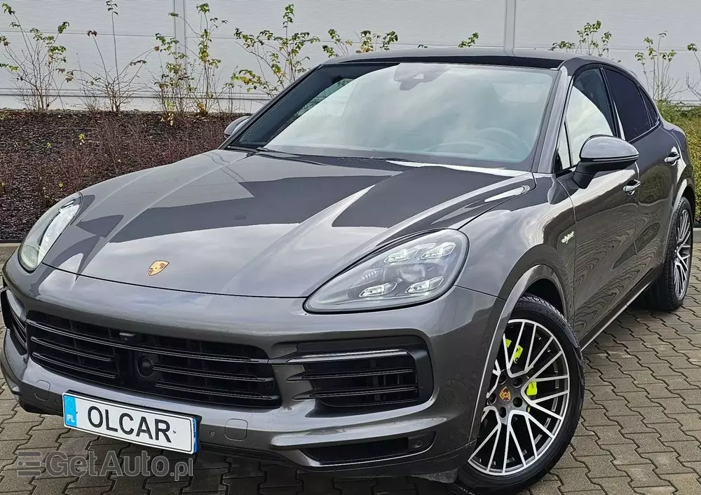 PORSCHE Cayenne Coupe E-Hybrid