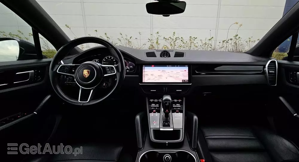 PORSCHE Cayenne Coupe E-Hybrid