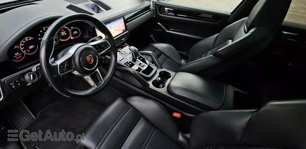 PORSCHE Cayenne Coupe E-Hybrid