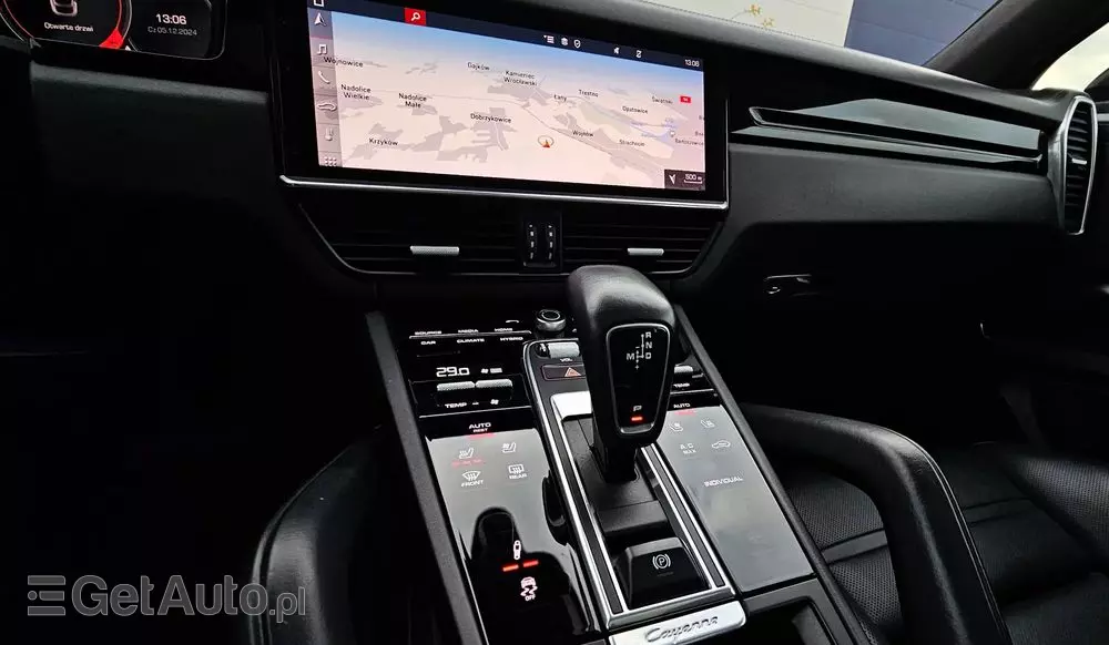 PORSCHE Cayenne Coupe E-Hybrid