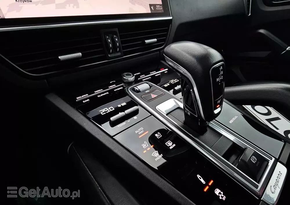 PORSCHE Cayenne Coupe E-Hybrid