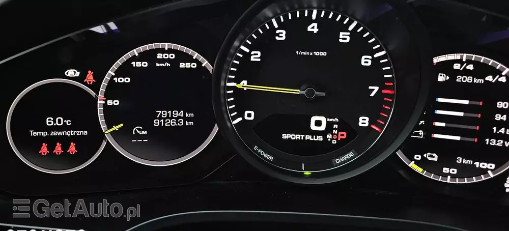 PORSCHE Cayenne Coupe E-Hybrid