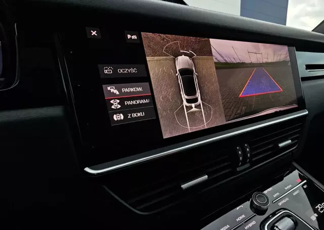 PORSCHE Cayenne Coupe E-Hybrid