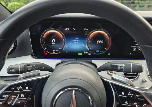 MERCEDES-BENZ Klasa E 220 d 4-Matic Exclusive