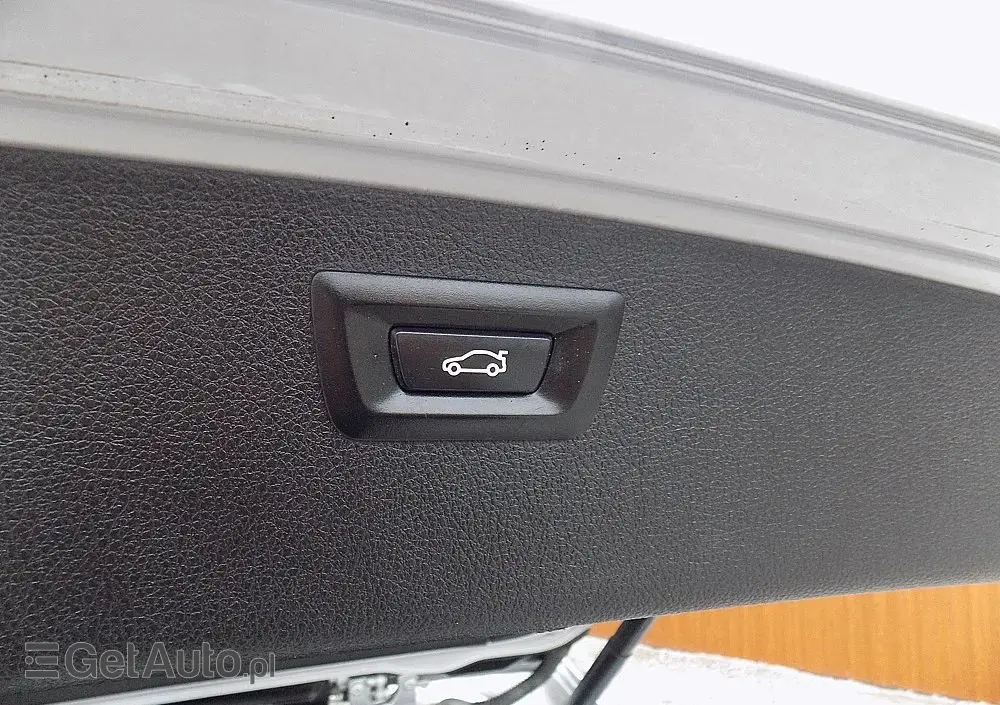 BMW Seria 3 316d Sport Line