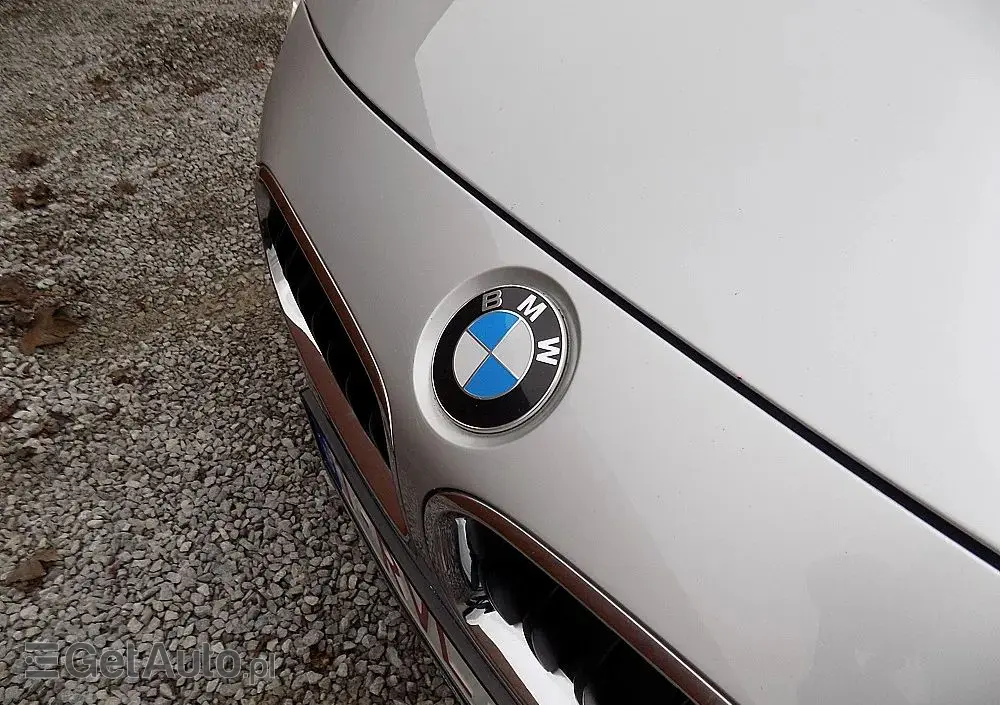 BMW Seria 3 316d Sport Line