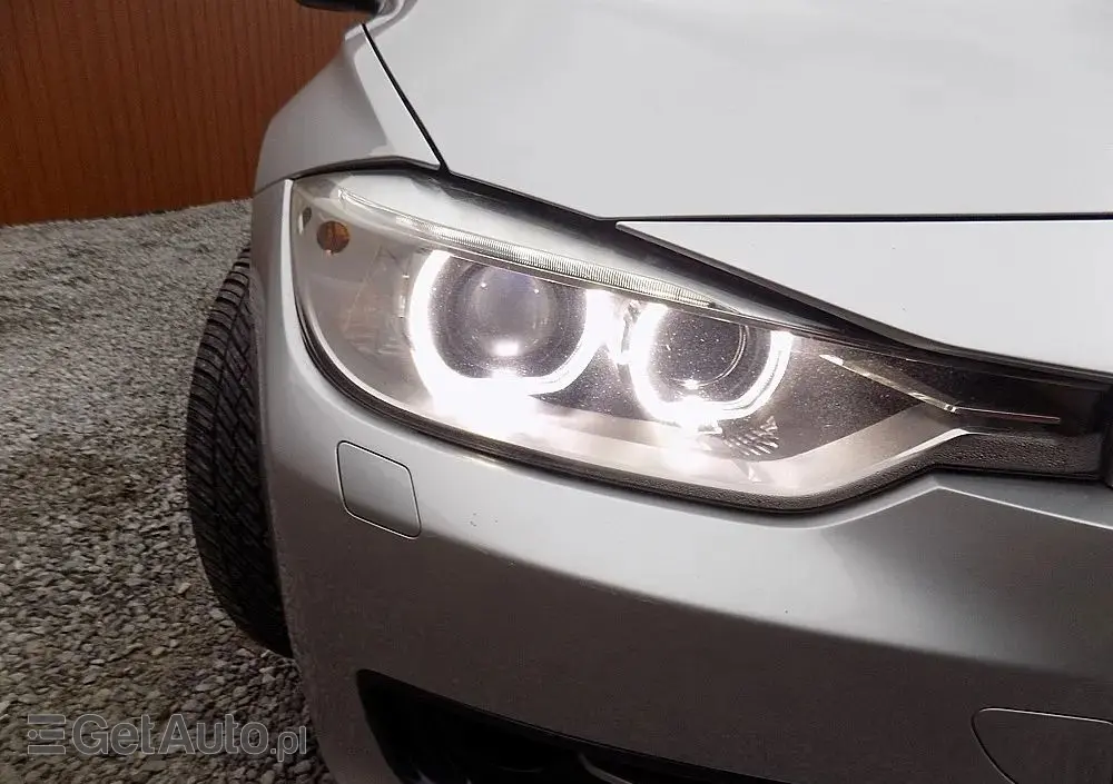 BMW Seria 3 316d Sport Line