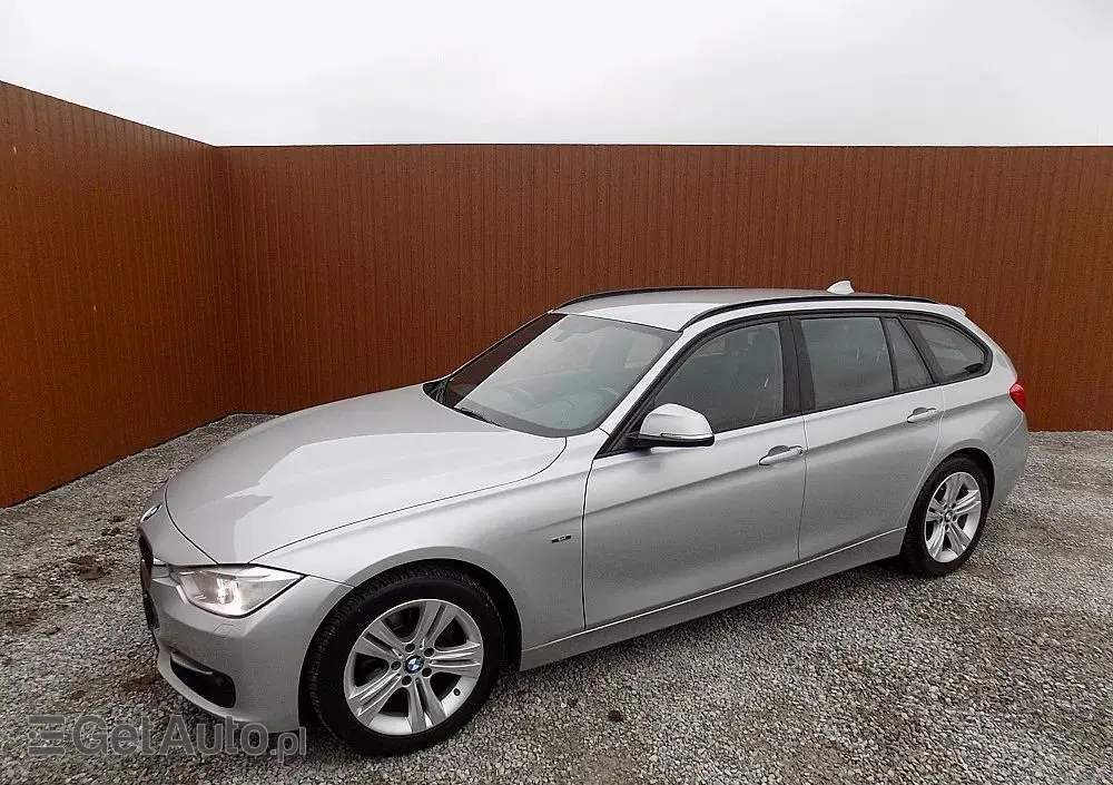BMW Seria 3 316d Sport Line
