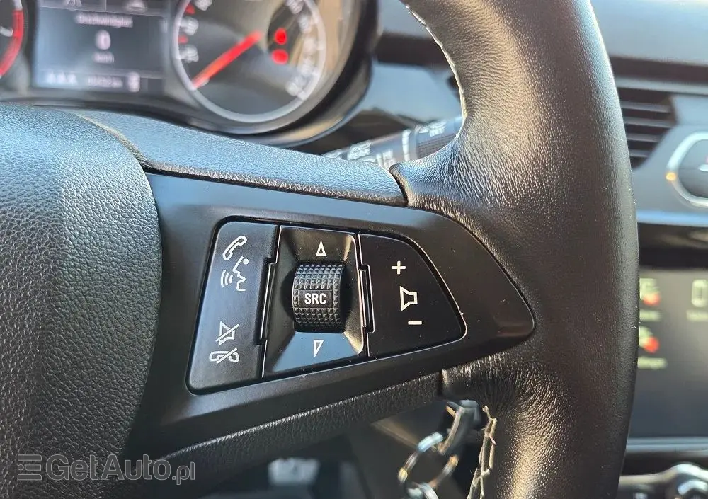 OPEL Corsa 1.4 (ecoFLEX) Start/Stop Color Edition