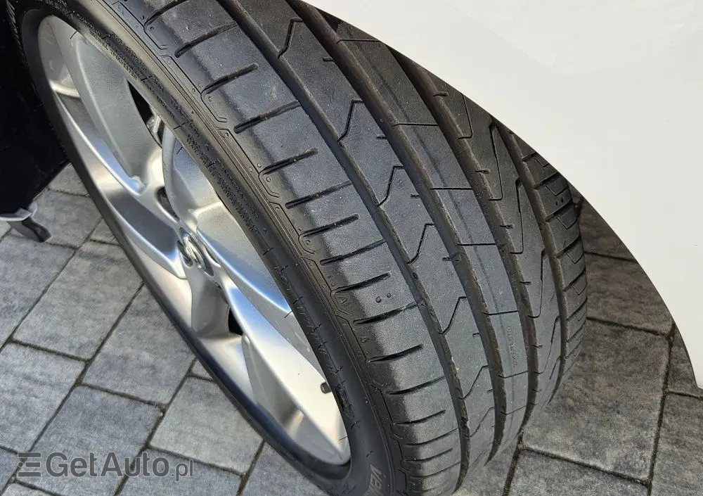 OPEL Corsa 1.4 (ecoFLEX) Start/Stop Color Edition