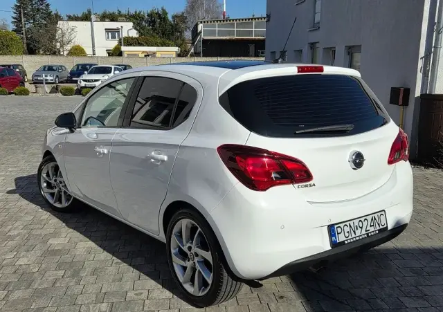 OPEL Corsa 1.4 (ecoFLEX) Start/Stop Color Edition