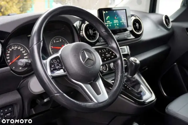 MERCEDES-BENZ Klasa T 