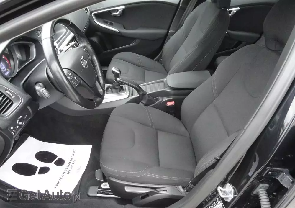 VOLVO V40 T2 Kinetic