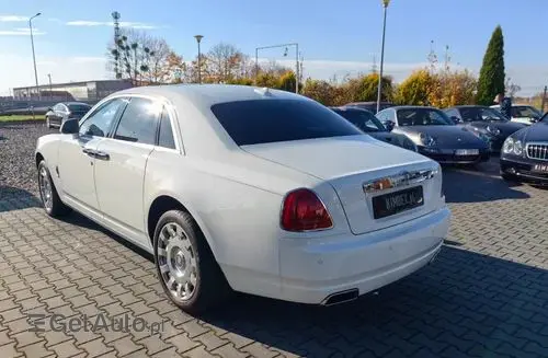 ROLLS-ROYCE Ghost 