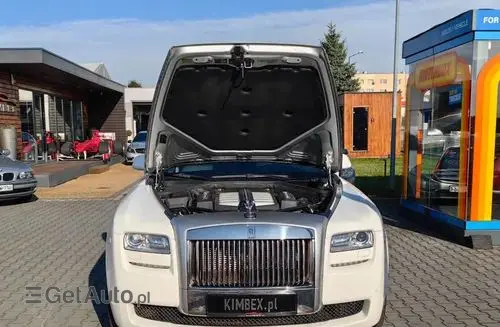 ROLLS-ROYCE Ghost 