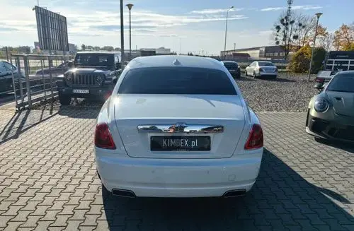 ROLLS-ROYCE Ghost 