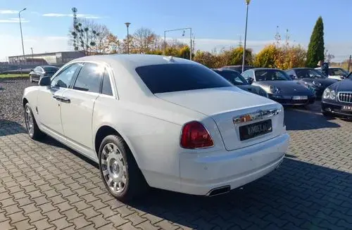 ROLLS-ROYCE Ghost 