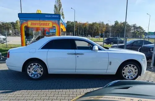 ROLLS-ROYCE Ghost 