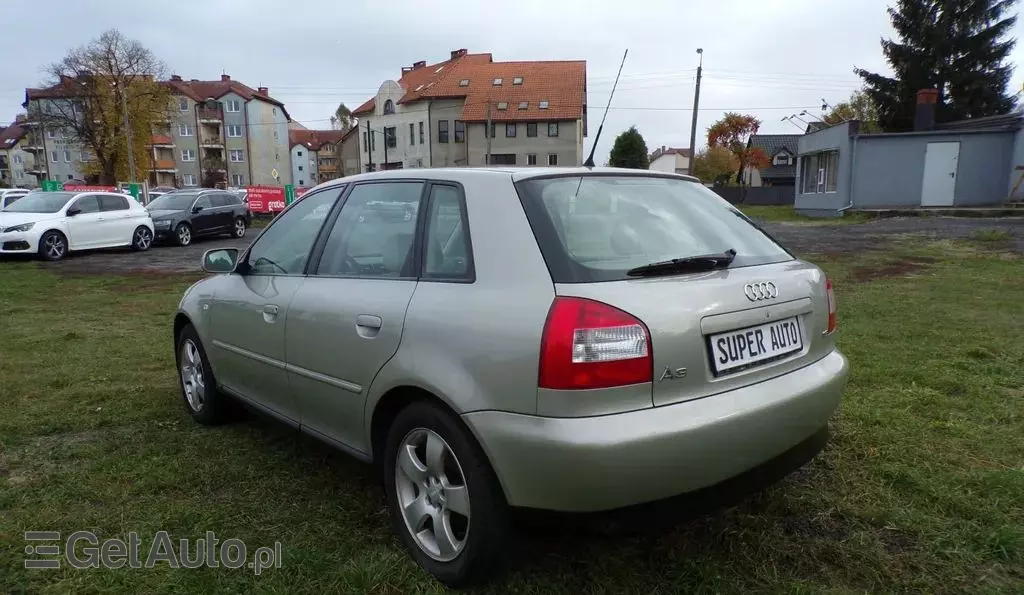 AUDI A3 