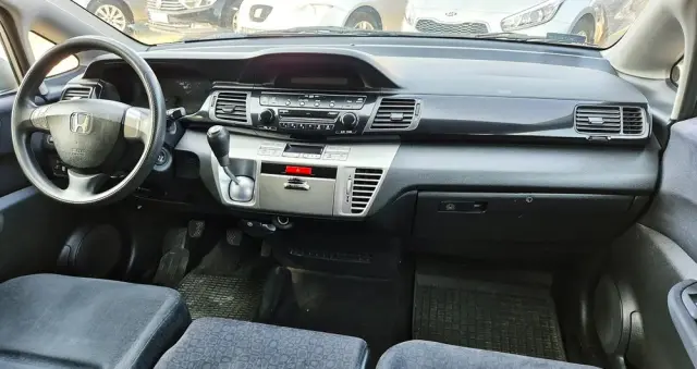 HONDA FR-V 1.7 Comfort