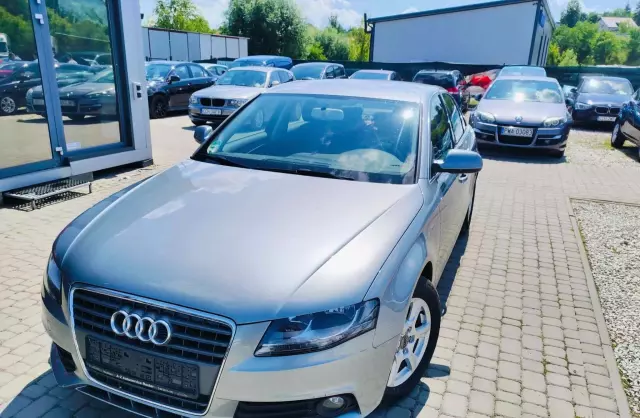 AUDI A4 1.8 TFSI (120 KM)
