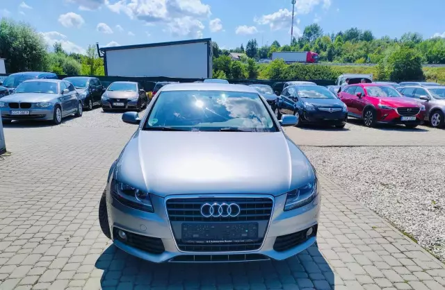 AUDI A4 1.8 TFSI (120 KM)