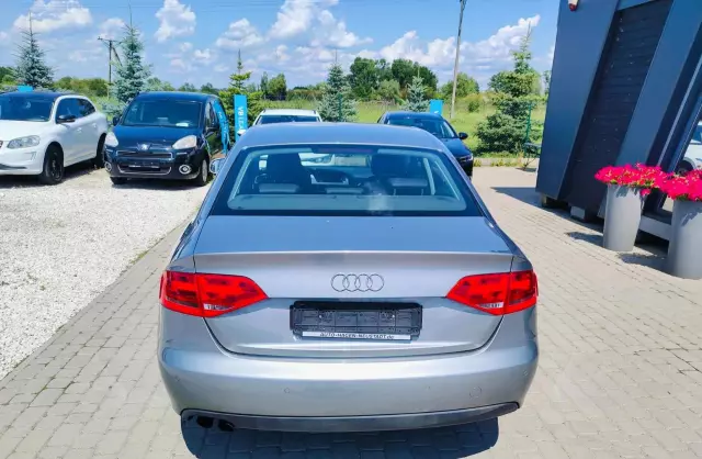 AUDI A4 1.8 TFSI (120 KM)