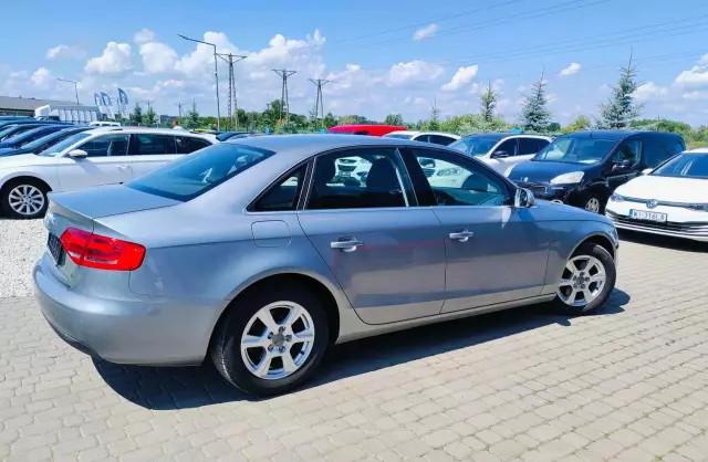 AUDI A4 1.8 TFSI (120 KM)