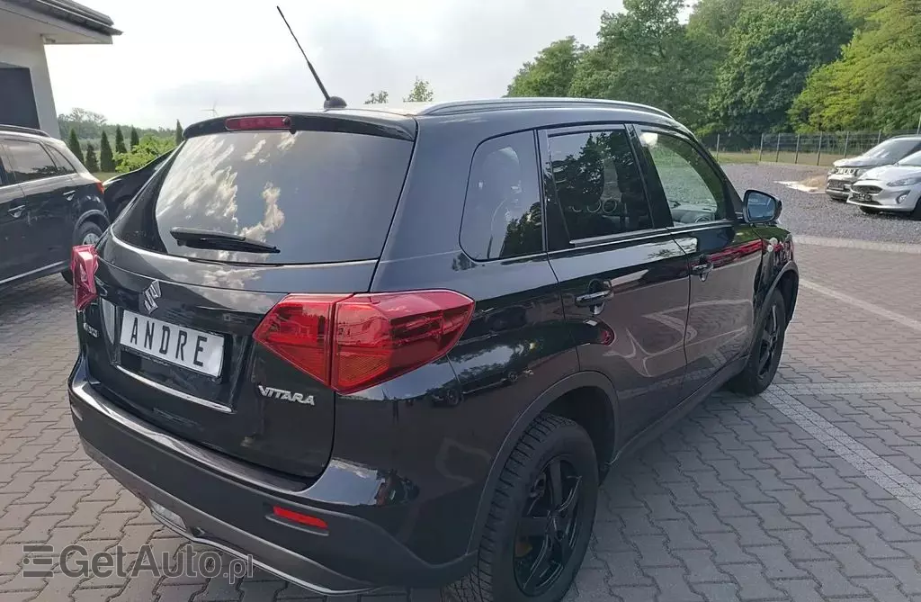 SUZUKI Vitara 