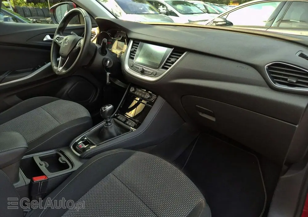 OPEL Grandland X 