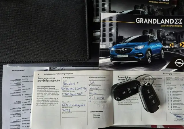 OPEL Grandland X 