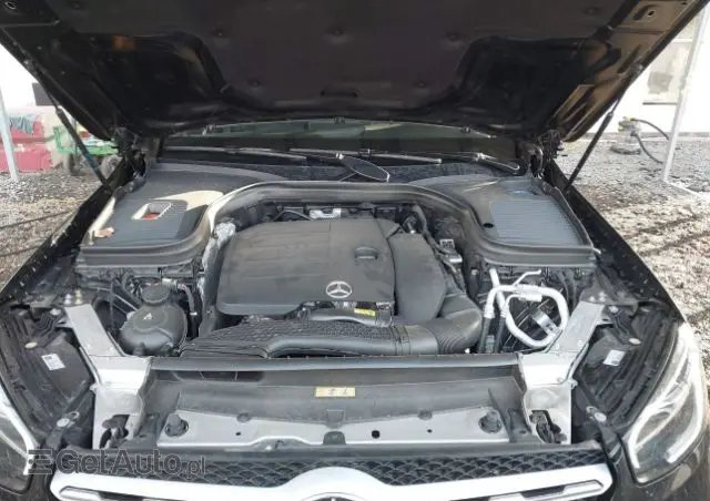 MERCEDES-BENZ GLC 300 4Matic 9G-TRONIC