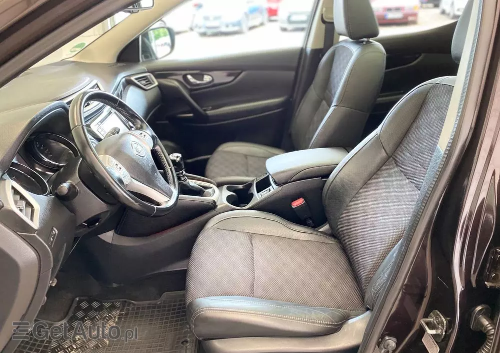 NISSAN Qashqai 1.6 DCi Tekna