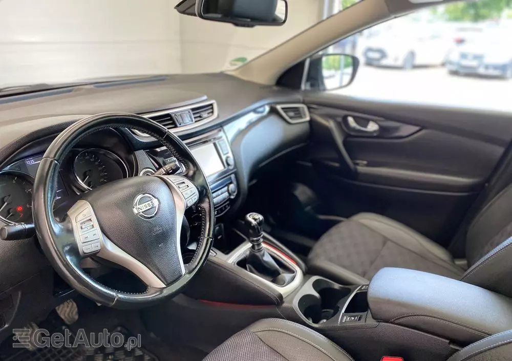 NISSAN Qashqai 1.6 DCi Tekna