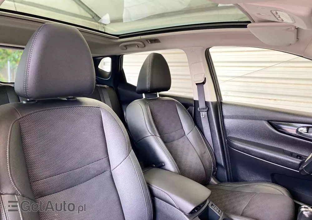 NISSAN Qashqai 1.6 DCi Tekna