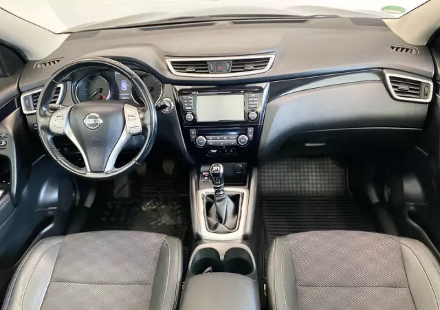 NISSAN Qashqai 1.6 DCi Tekna