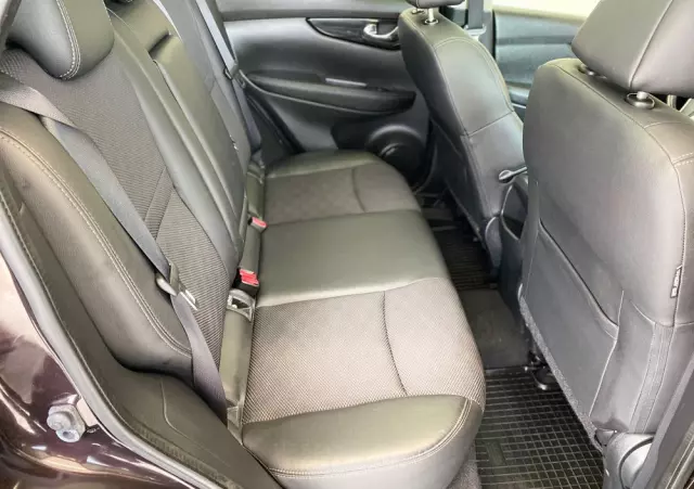 NISSAN Qashqai 1.6 DCi Tekna