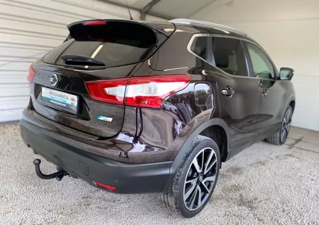 NISSAN Qashqai 1.6 DCi Tekna