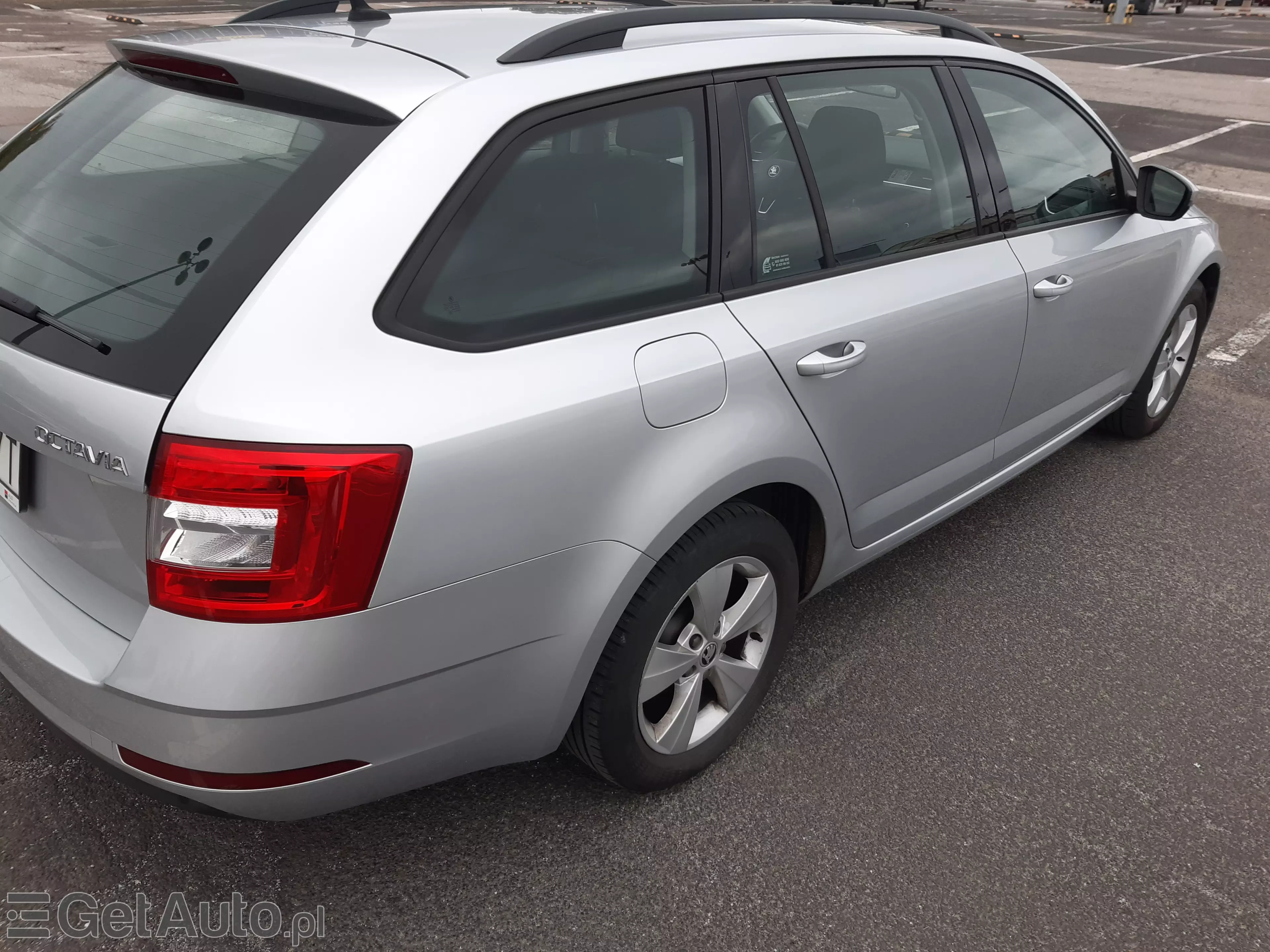 SKODA Octavia Ambition