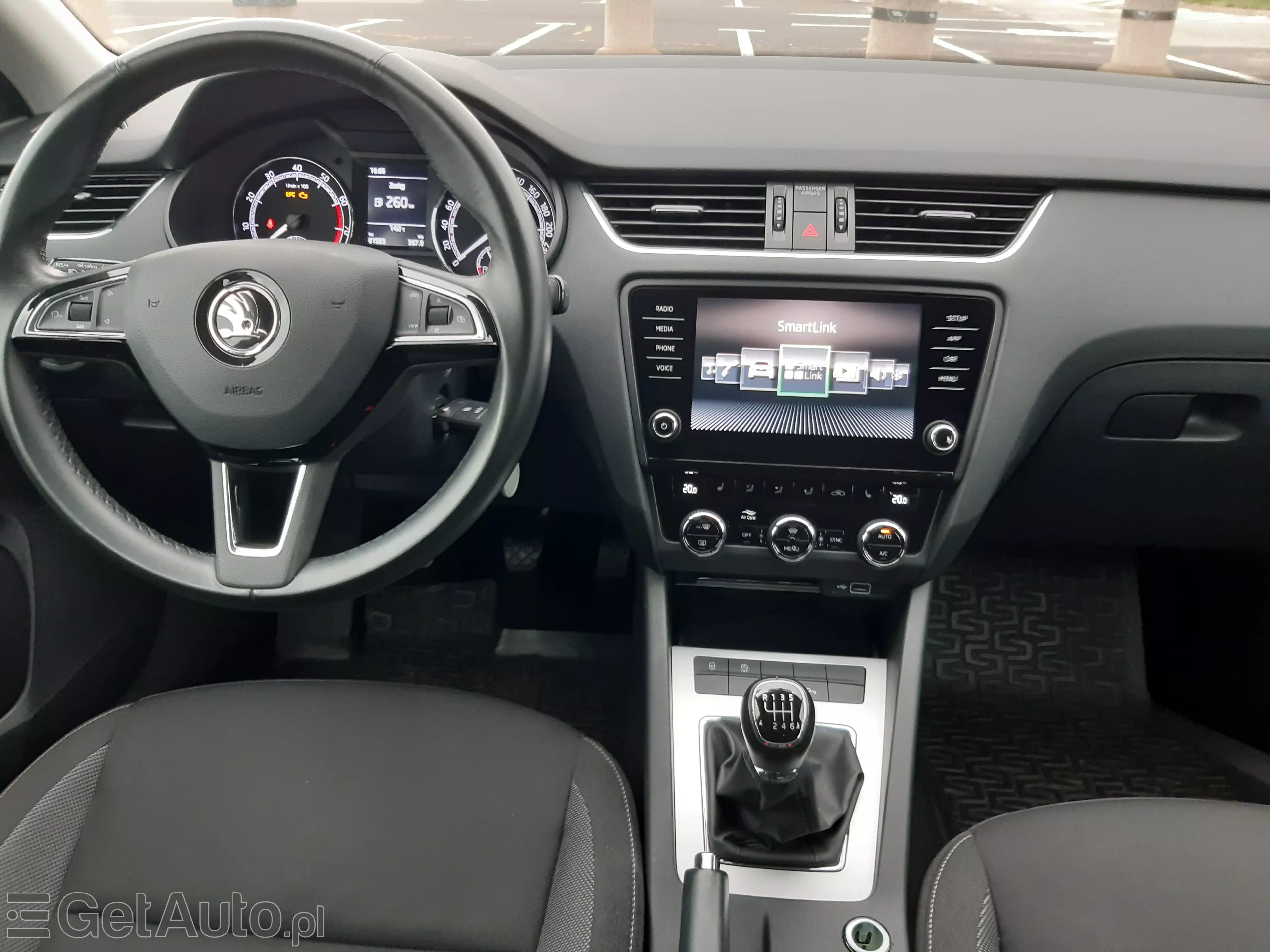 SKODA Octavia Ambition