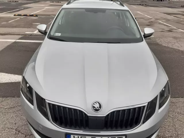 SKODA Octavia Ambition