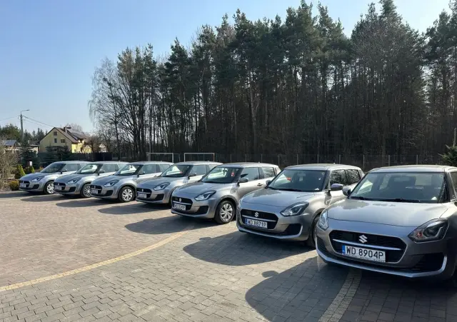SUZUKI Swift 