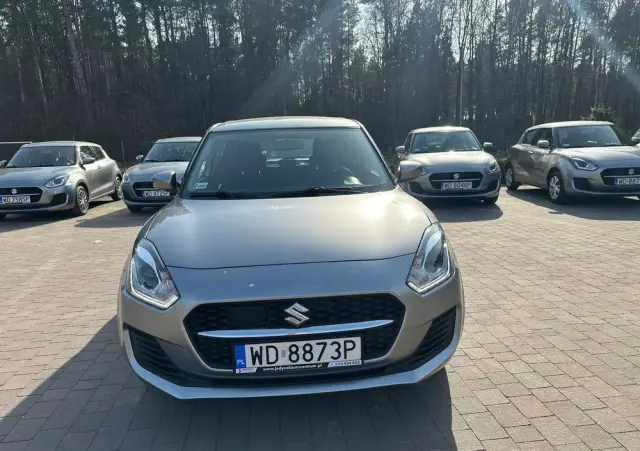 SUZUKI Swift 