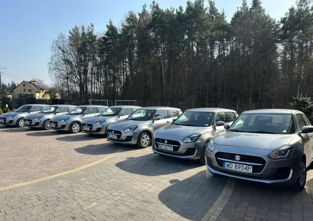 SUZUKI Swift 