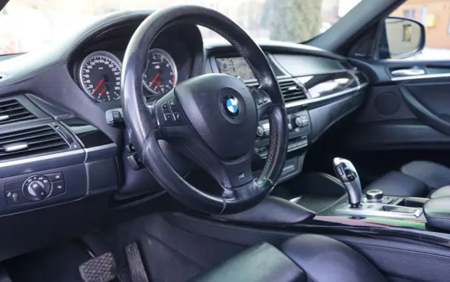BMW X6M Standard