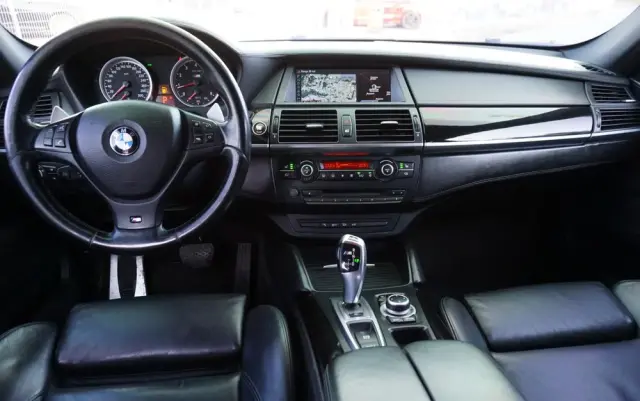 BMW X6M Standard