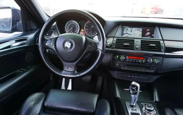 BMW X6M Standard
