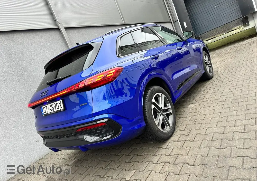 AUDI Q5 40 TDI mHEV Quattro S Line S tronic