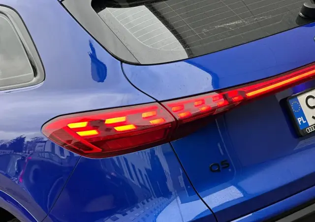 AUDI Q5 40 TDI mHEV Quattro S Line S tronic