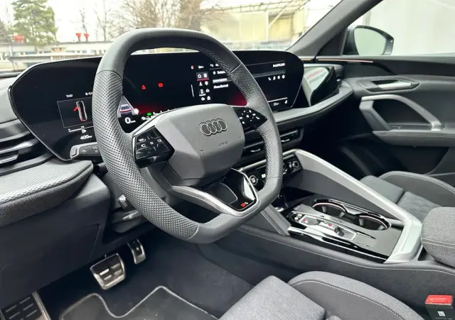 AUDI Q5 40 TDI mHEV Quattro S Line S tronic